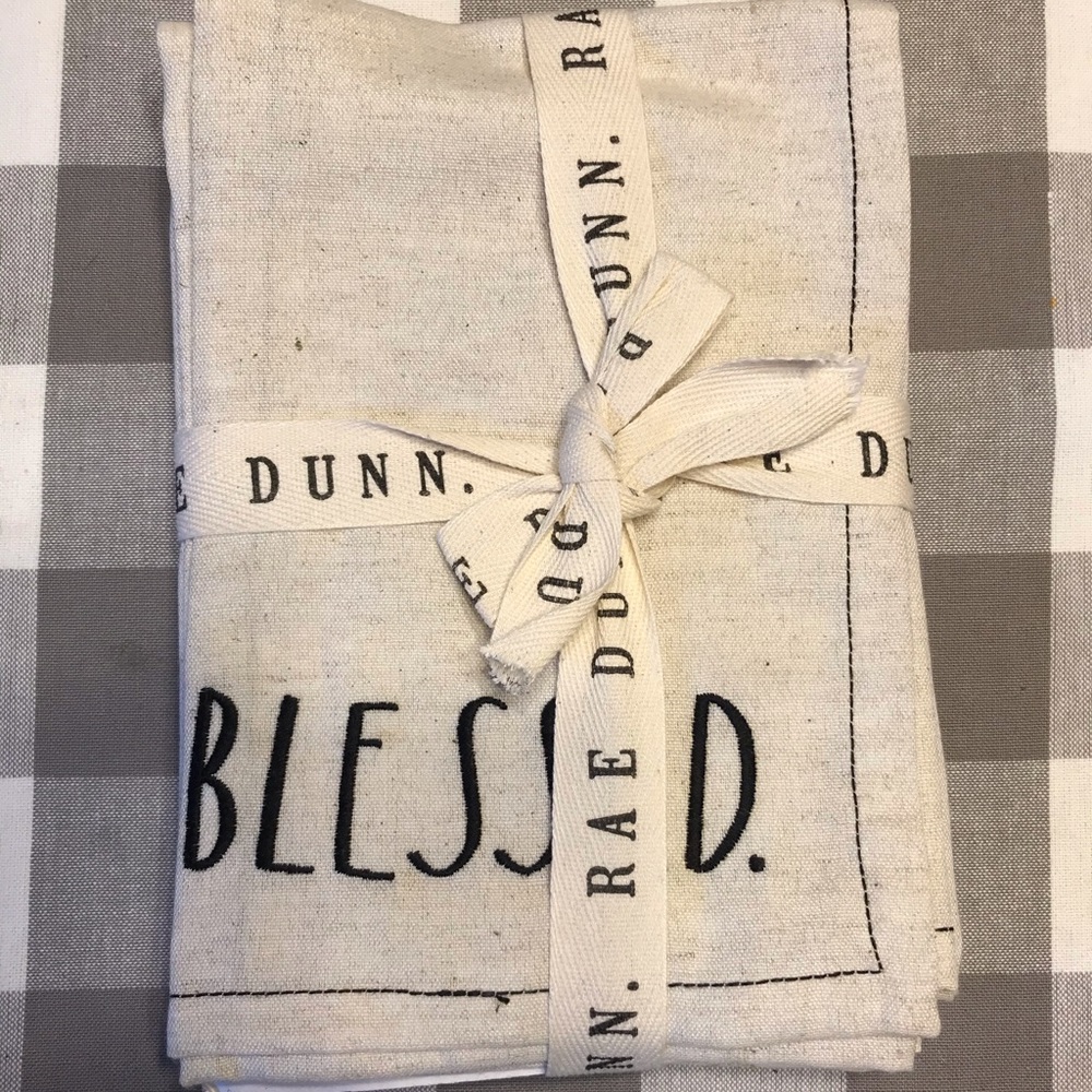 Rae Dunn Napkin Set